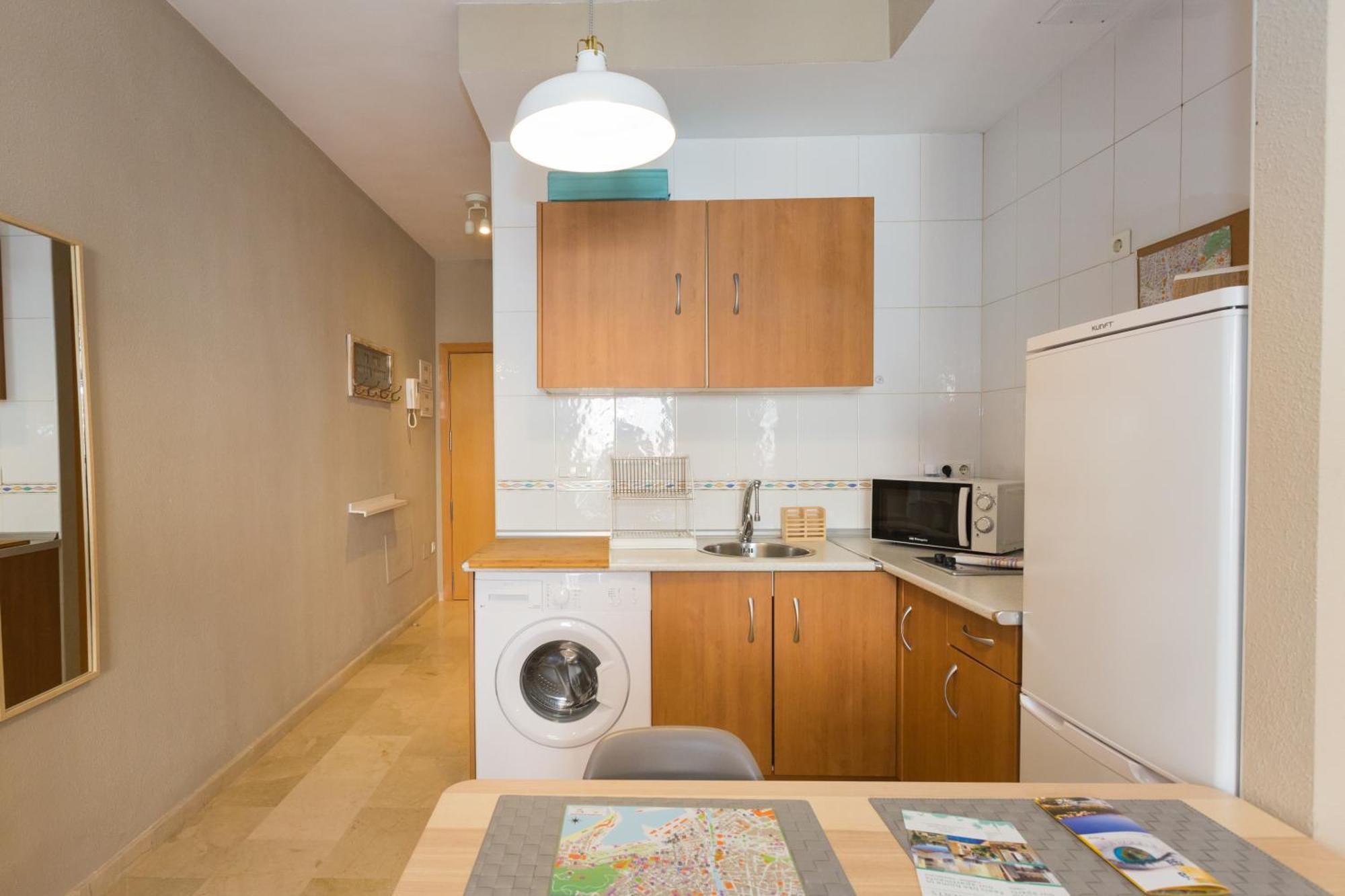 Live Estudio Centro 2 Apartamento *